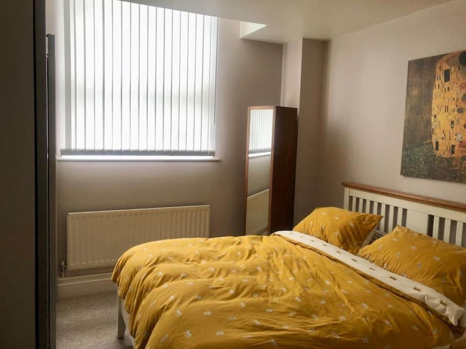 Flat In Blue Plaque Building Apartment London Bagian luar foto